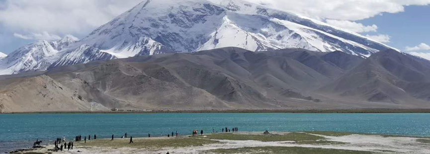 le lac Karakul