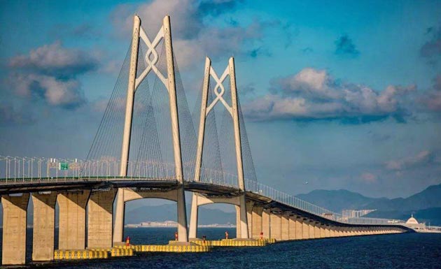 Click to see large picture of Hong Kong - Zhuhai - Macau Bridge