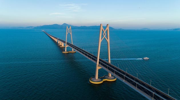 Click to see large picture of Hong Kong - Zhuhai - Macau Bridge