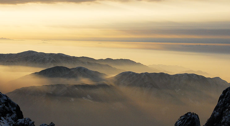 Cloud sea of Mount Huangshan