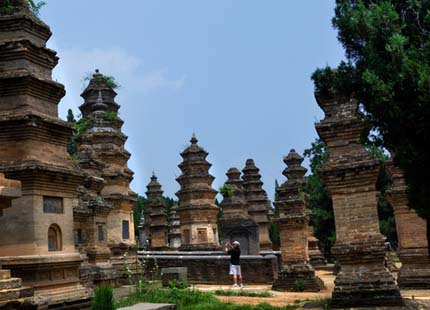 Luoyang Shaolin Temple