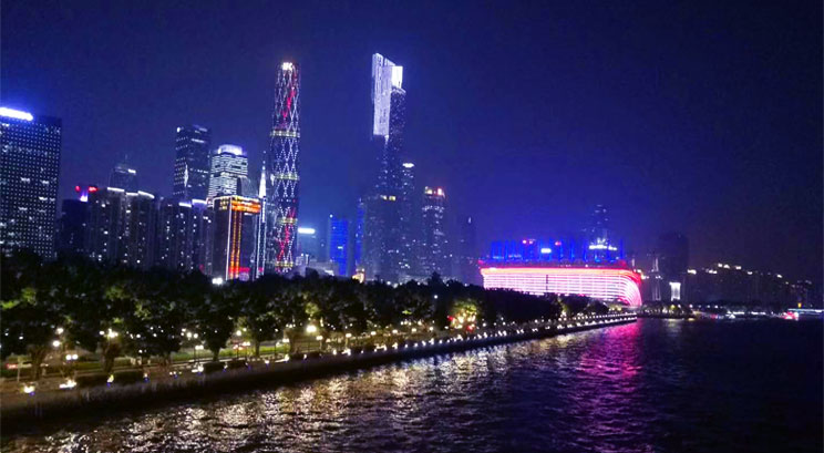 guangzhou por la noche 