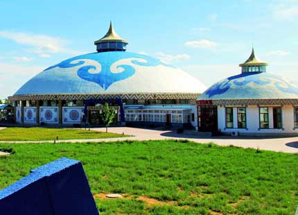  Mausoleo de Genghis Kha