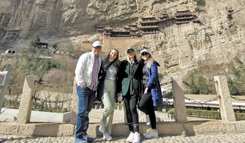 Mexico family at Hangying Monastery