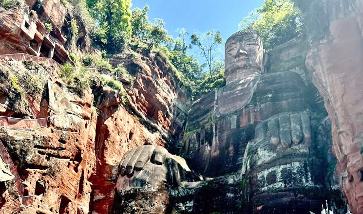 Tour to Leshan
