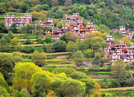 Jiaju Tibetan Village