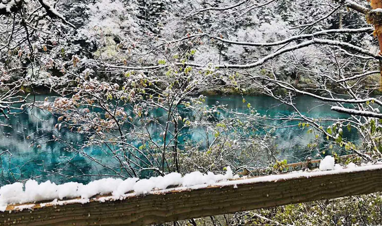 Jiuzhaigou Tour