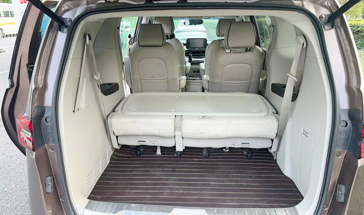 Trunk of Buick GL8
